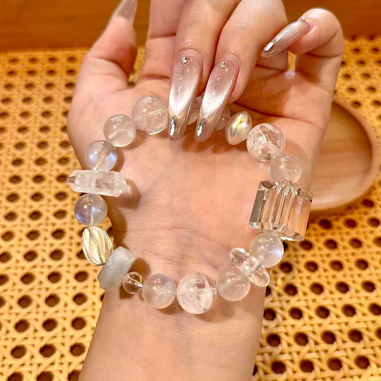 Blue Moonstone & Snowflake Phantom Quartz (GCU07)