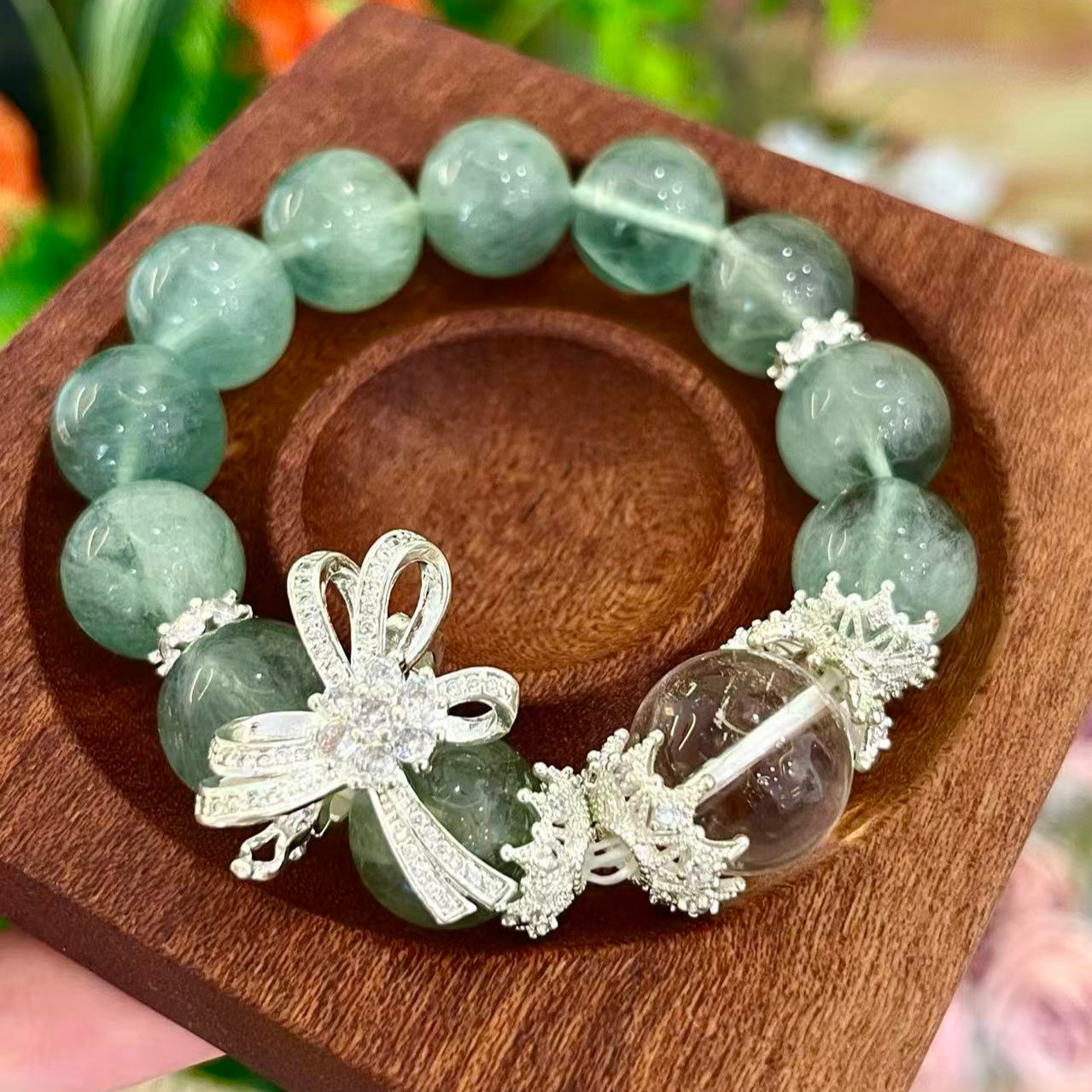 Green Fluorite & White Aze Bead (CJ03)
