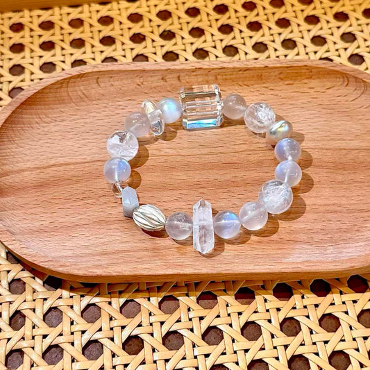 Blue Moonstone & Snowflake Phantom Quartz (GCU07)
