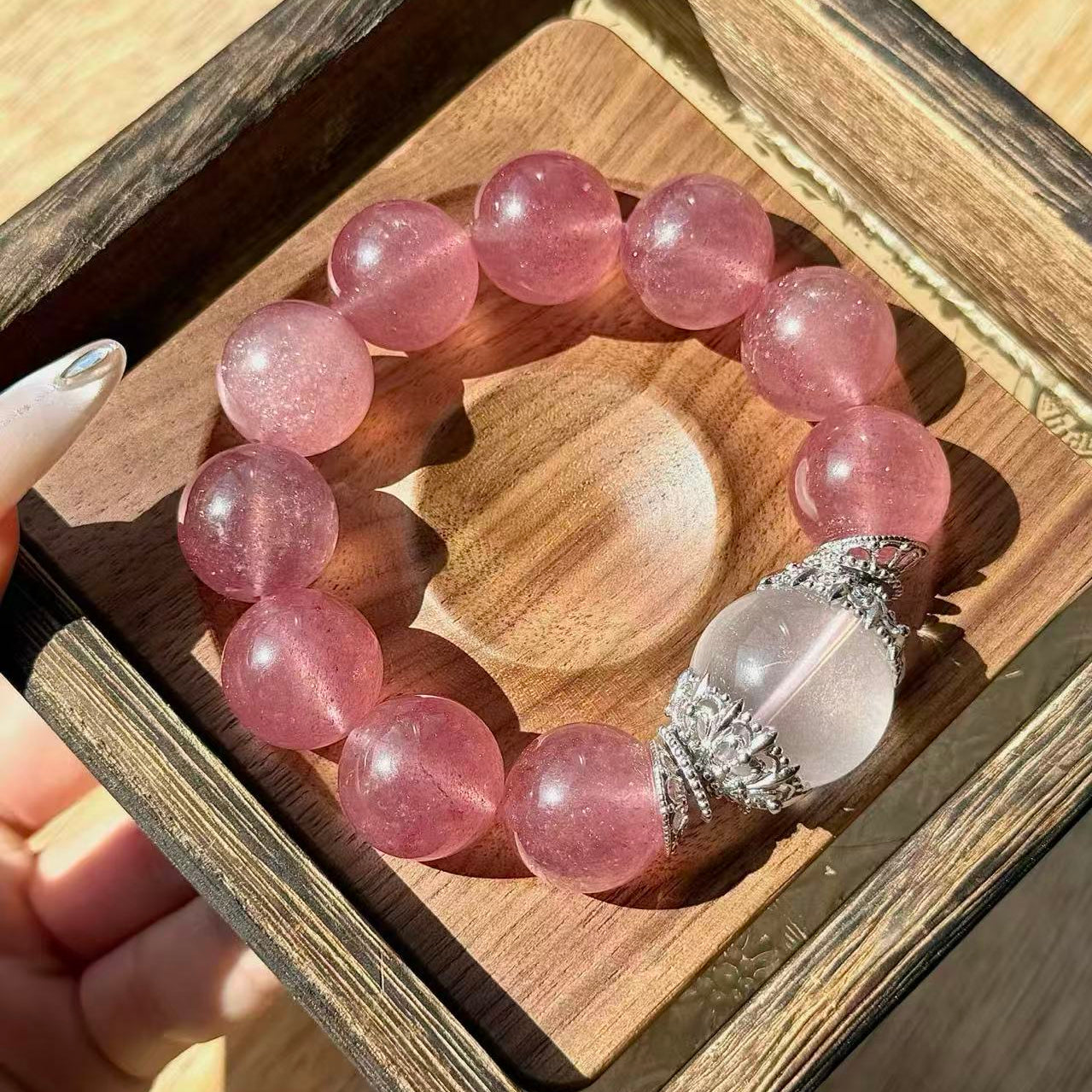 Premium - Strawberry Quartz & White Quartz (X11)