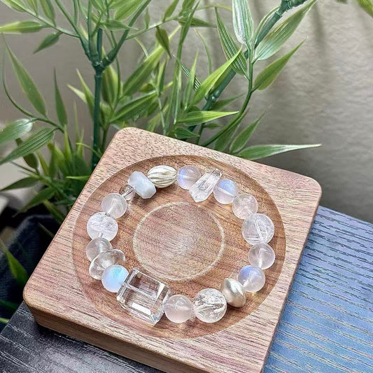 Blue Moonstone & Snowflake Phantom Quartz (GCU07)